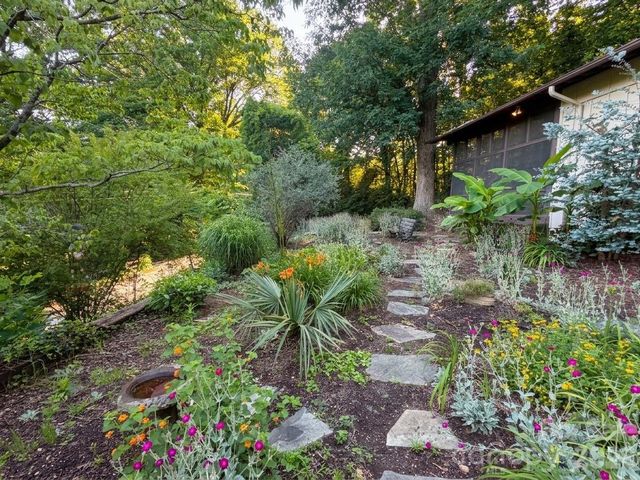 506 Country Club Road, Tryon, NC 28782