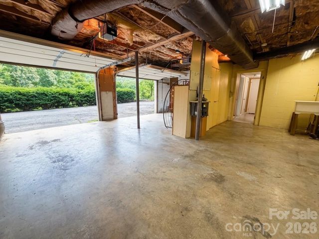 506 Country Club Road, Tryon, NC 28782