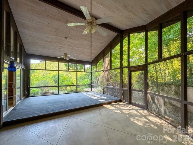 506 Country Club Road, Tryon, NC 28782