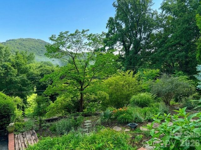 506 Country Club Road, Tryon, NC 28782