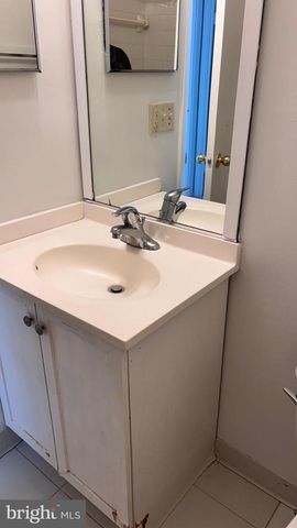 6 OJIBWAY RD, Randallstown, MD 21133