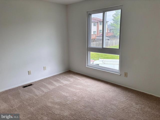 6 OJIBWAY RD, Randallstown, MD 21133