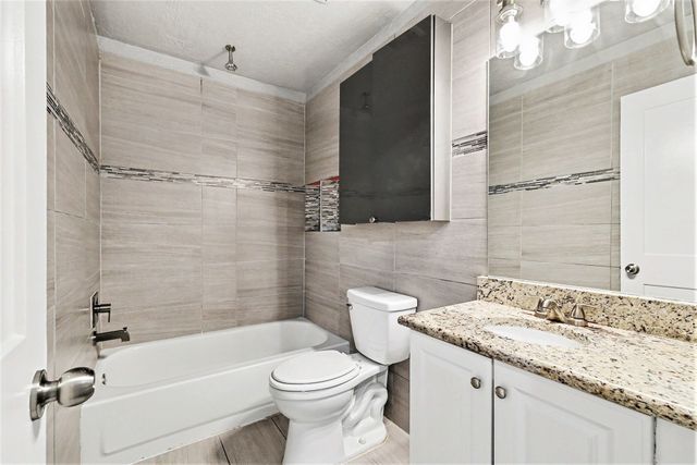 2741 Salado Trail, Fort Worth, TX 76118
