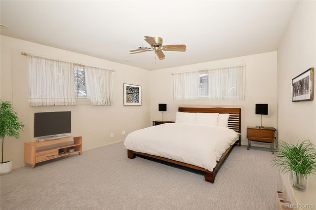 1850 Dorchester Road, Birmingham, MI 48009