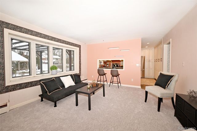 1850 Dorchester Road, Birmingham, MI 48009