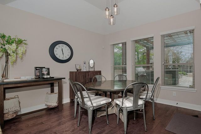 18 Shallowford, The Woodlands, TX 77375