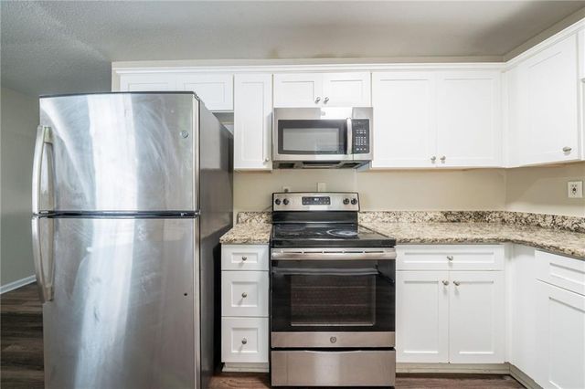 3185 Bluebird Lane, Decatur, GA 30032