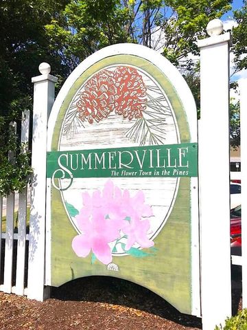 214 Seele Street, Summerville, SC 29485