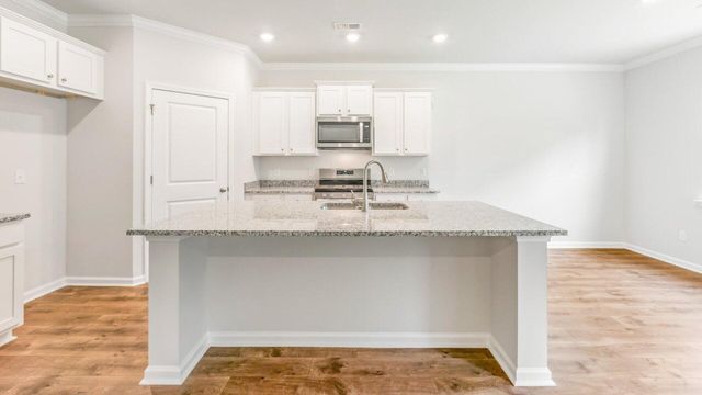 214 Seele Street, Summerville, SC 29485