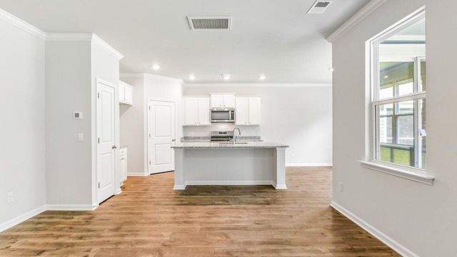 214 Seele Street, Summerville, SC 29485