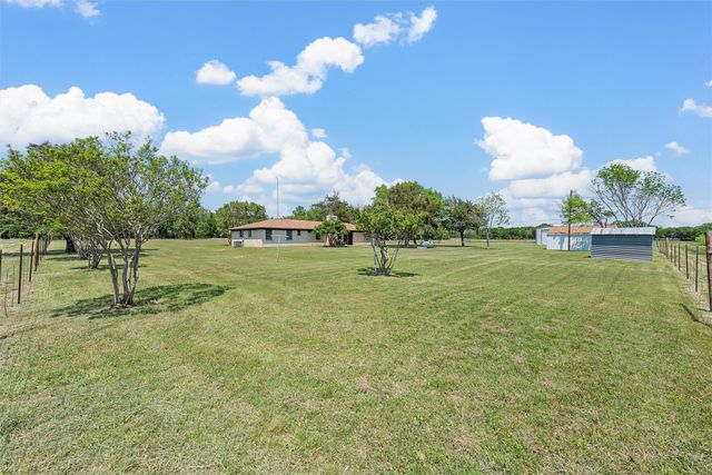 2988 Old Axtell Road, Axtell, TX 76624