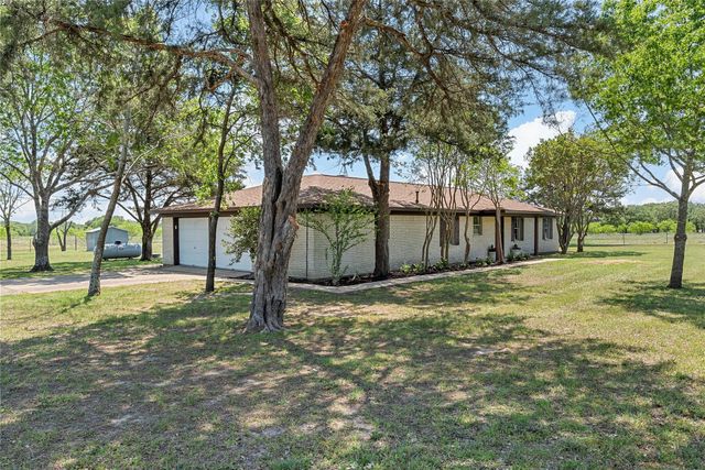 2988 Old Axtell Road, Axtell, TX 76624
