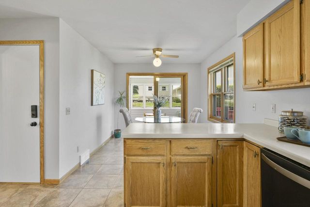 718 Mellum Drive, Stoughton, WI 53589