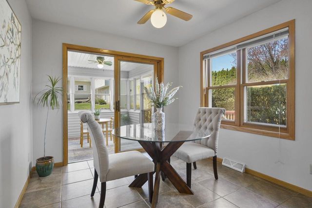 718 Mellum Drive, Stoughton, WI 53589