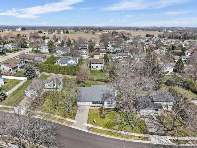718 Mellum Drive, Stoughton, WI 53589