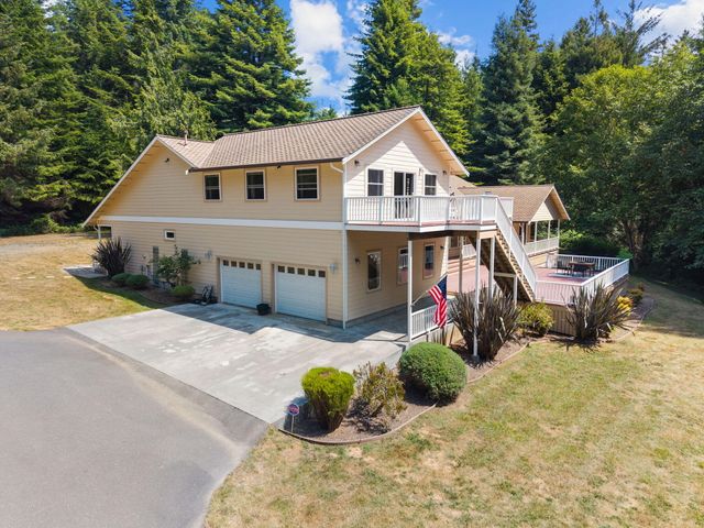 1115 Hunts Drive, Mckinleyville, CA 95519