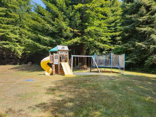 1115 Hunts Drive, Mckinleyville, CA 95519