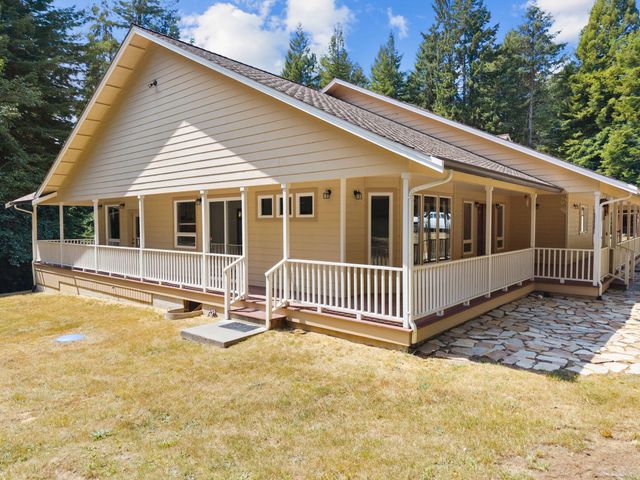 1115 Hunts Drive, Mckinleyville, CA 95519