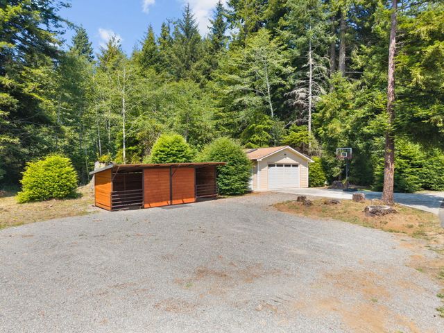 1115 Hunts Drive, Mckinleyville, CA 95519
