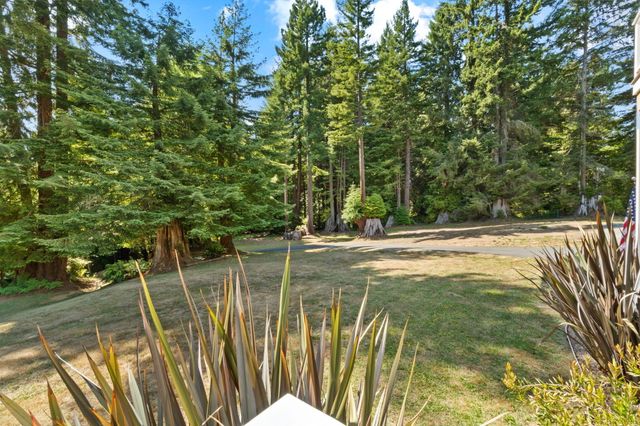 1115 Hunts Drive, Mckinleyville, CA 95519