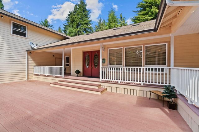 1115 Hunts Drive, Mckinleyville, CA 95519