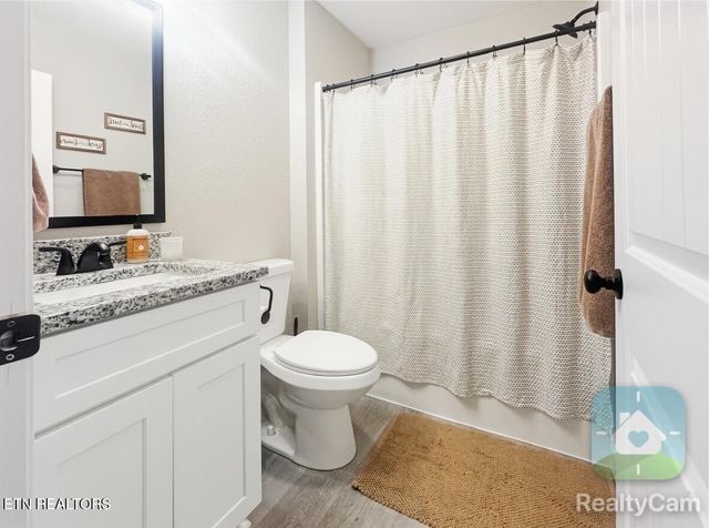 202 Ashton Lane, Madisonville, TN 37354