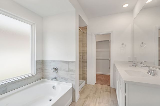 3962 Oak Creek Circle, Denison, TX 75020