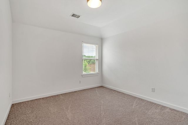 3962 Oak Creek Circle, Denison, TX 75020