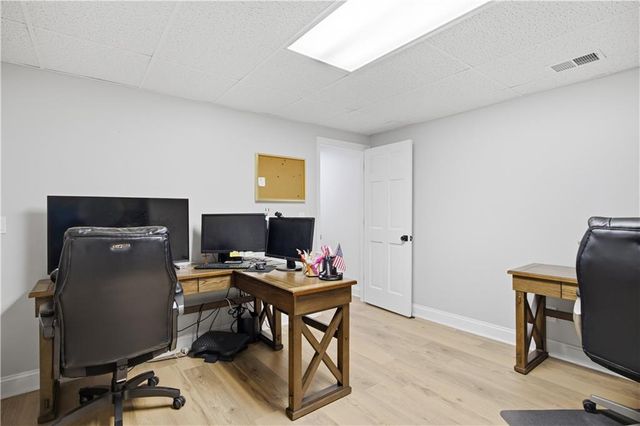 395 Spindle Court, Sandy Springs, GA 30350