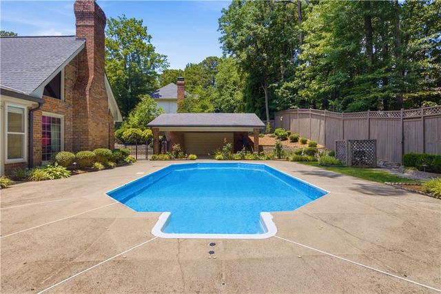 395 Spindle Court, Sandy Springs, GA 30350