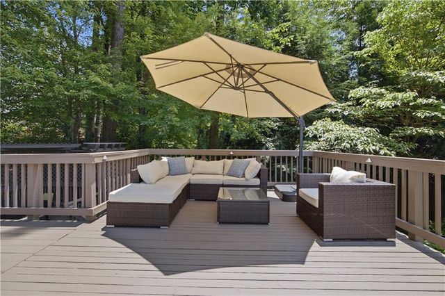 395 Spindle Court, Sandy Springs, GA 30350