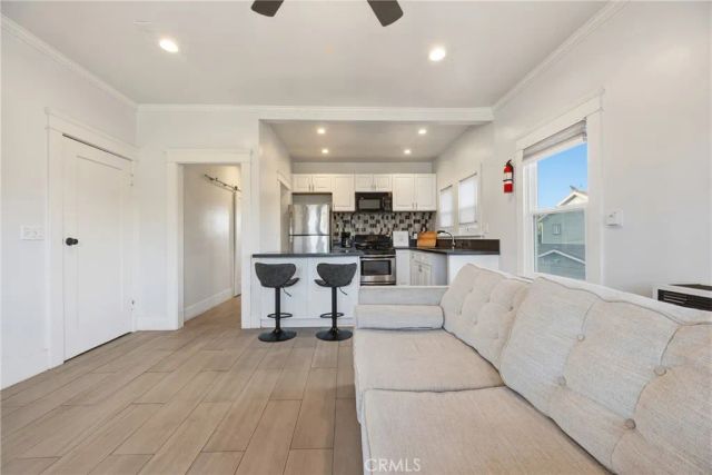 325 E 14th, Long Beach, CA 90813