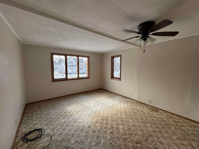 1611 Bailey St., Charles City, IA 50616