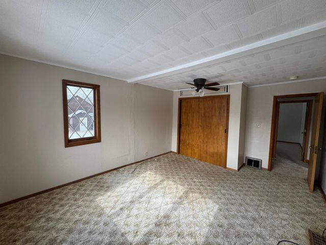 1611 Bailey St., Charles City, IA 50616