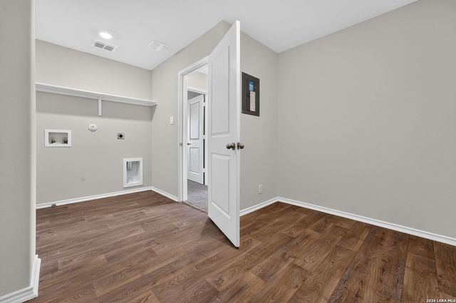 13818 GUFFEY CIR, San Antonio, TX 78254