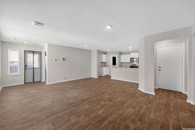 13818 GUFFEY CIR, San Antonio, TX 78254