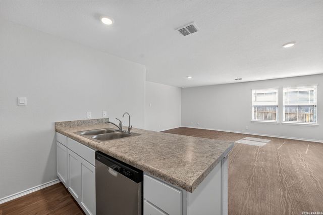 13818 GUFFEY CIR, San Antonio, TX 78254