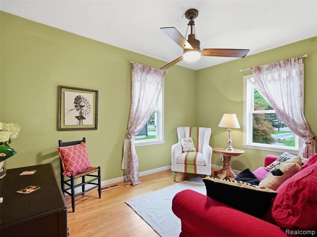 15525 Marilyn Avenue, Plymouth, MI 48170