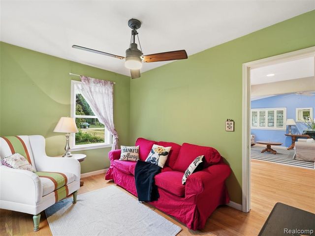 15525 Marilyn Avenue, Plymouth, MI 48170
