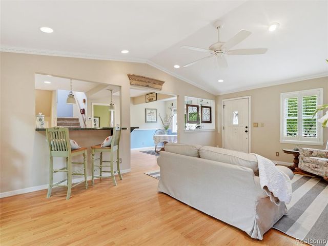 15525 Marilyn Avenue, Plymouth, MI 48170