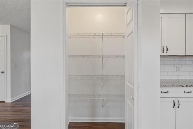 412 Oak Hills Drive, Dallas, GA 30132