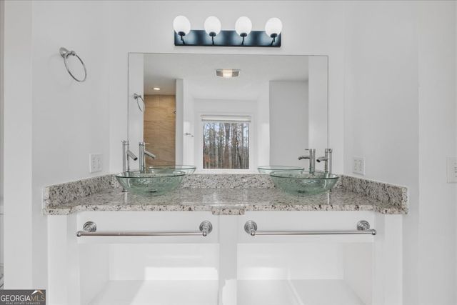 412 Oak Hills Drive, Dallas, GA 30132