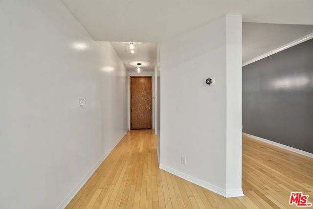 11939 Gorham Avenue 105, Los Angeles, CA 90049