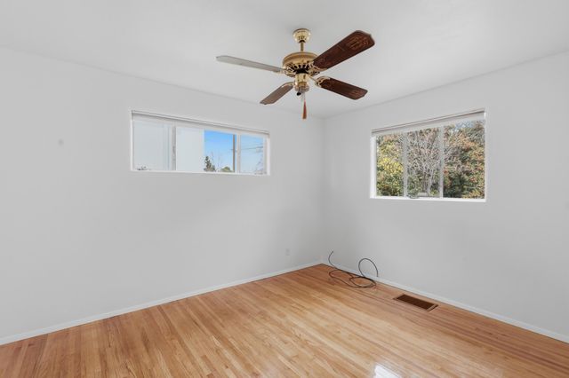 408 La Veta Drive NE, Albuquerque, NM 87108