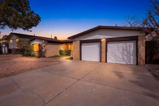 408 La Veta Drive NE, Albuquerque, NM 87108