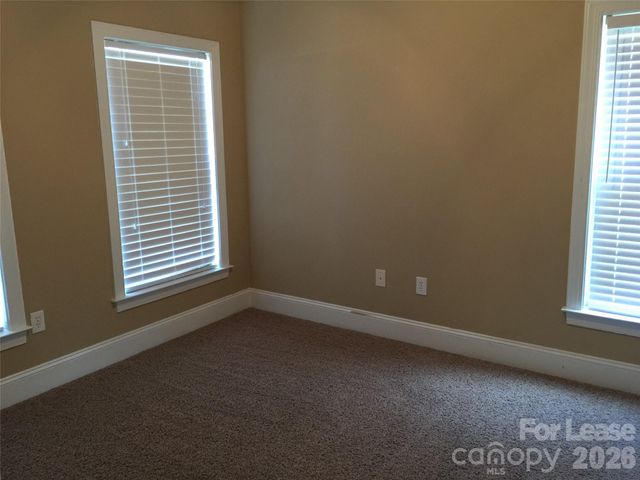 15318 S Birkdale Commons Parkway, Huntersville, NC 28078