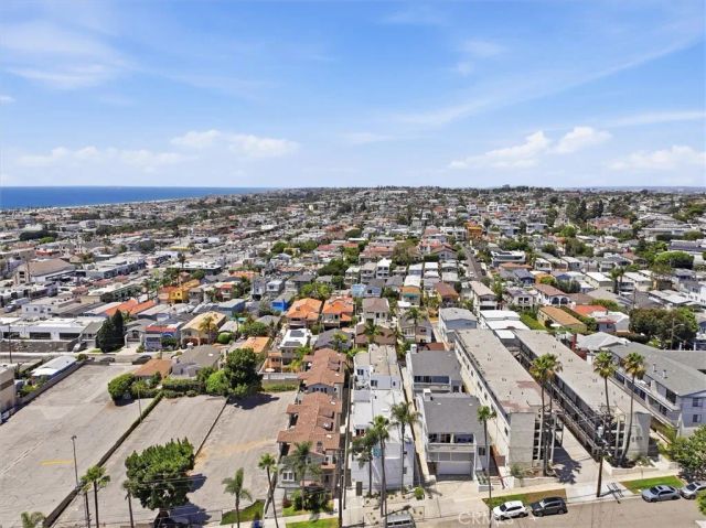 935 1st Street B, Hermosa Beach, CA 90254