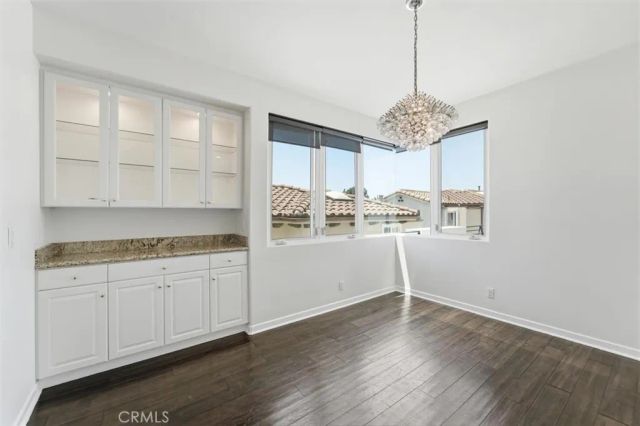 935 1st Street B, Hermosa Beach, CA 90254