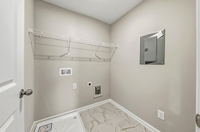 2931 Wyndham Village Drive, Opelika, AL 36804