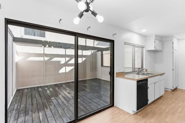 8427 Via Mallorca 115, La Jolla (san Diego), CA 92037